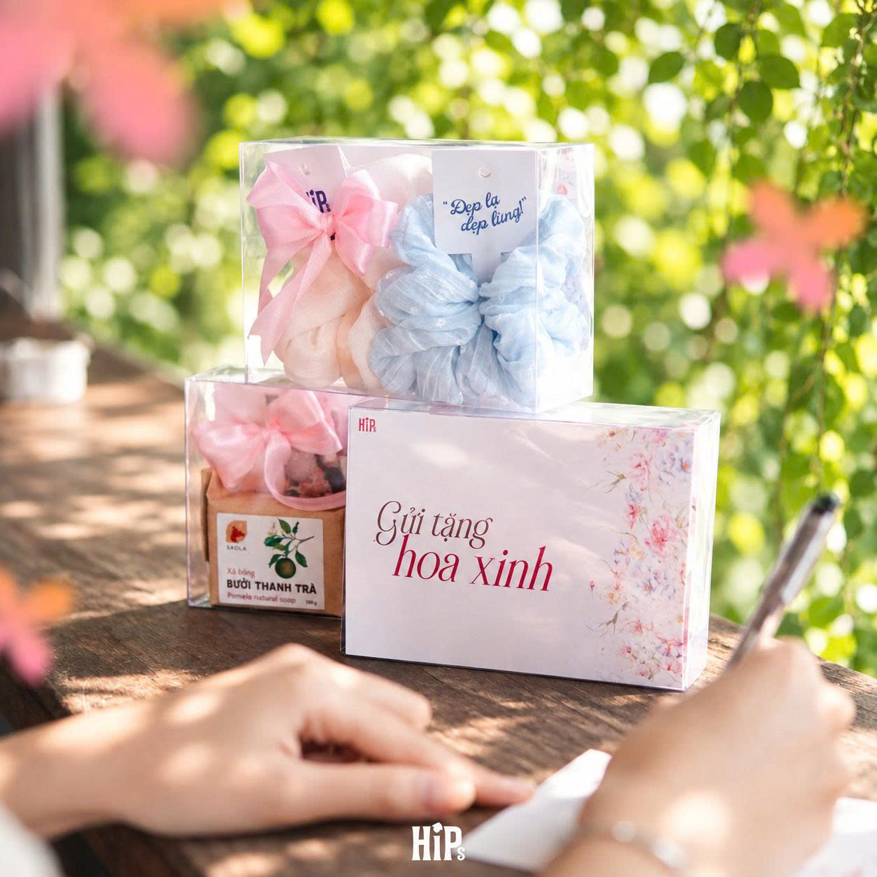 Set quà tặng 20/10 - Gửi tặng "Hoa Xinh"